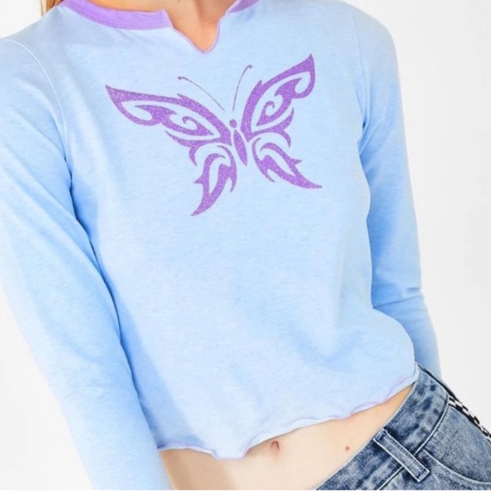 Delia’s Supra Fly Long Sleeve Tee - Picture 6 of 6